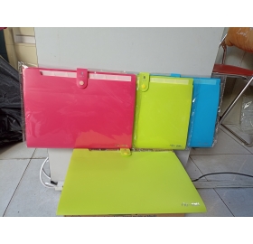 Cặp xốp 8 ngăn Deli EB40102