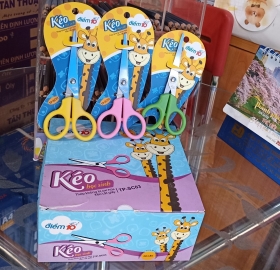 Kéo Học Sinh thiên long TP-SC03