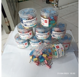 Kẹp bướm Deli 8556 15mm màu