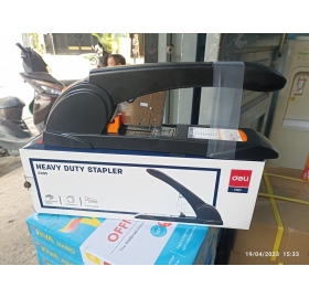 Máy bấm kim Deli 0395
